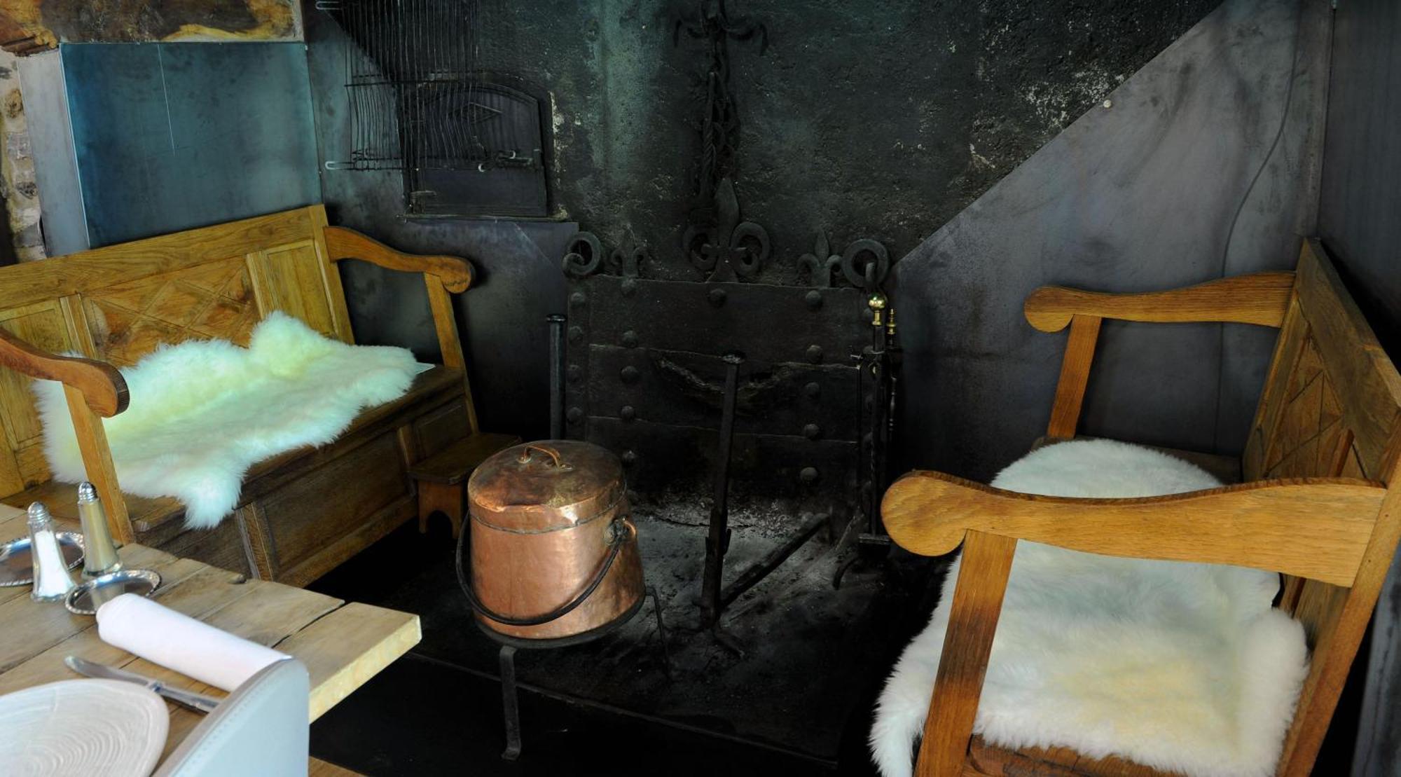 Logis Hôtel La Brèche de Roland Gèdre Buitenkant foto